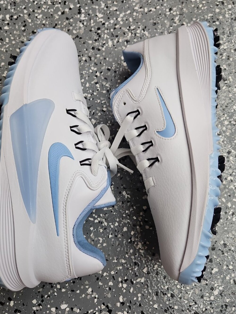 Nike Men Victory Pro 4 Golf Shoes White Psychic Blue Size 8.5 FZ7611-101
